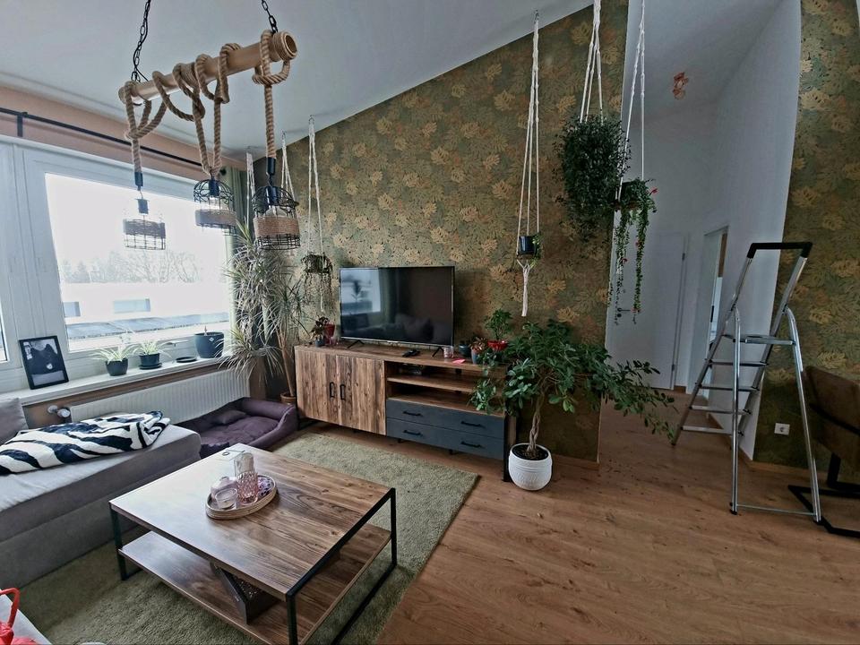 Thumbnail-2-Zimmer-Dachgeschosswohnung mit großem Balkon