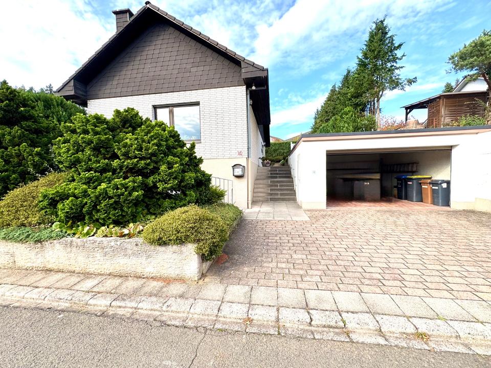 Thumbnail-Freistehendes Haus mit Einliegerwohnung & PREISVORTEIL