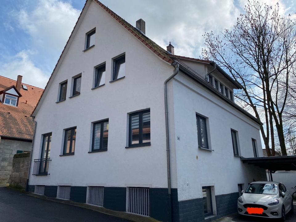 Thumbnail-Schönes großes WG Zimmer in Erlangen