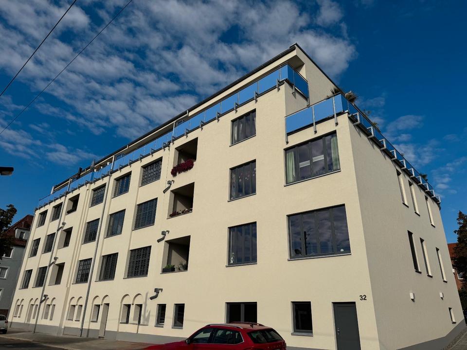 Thumbnail-Moderne 3-Raum Wohnung mit Loggia