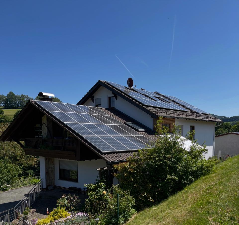 Thumbnail-Schöne Dachgeschosswohnung in Gersfelder Stadtteil