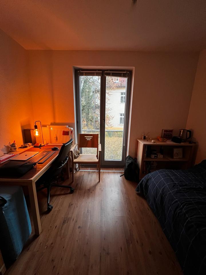 Thumbnail-Studentenwohnheim Zimmer abzugeben