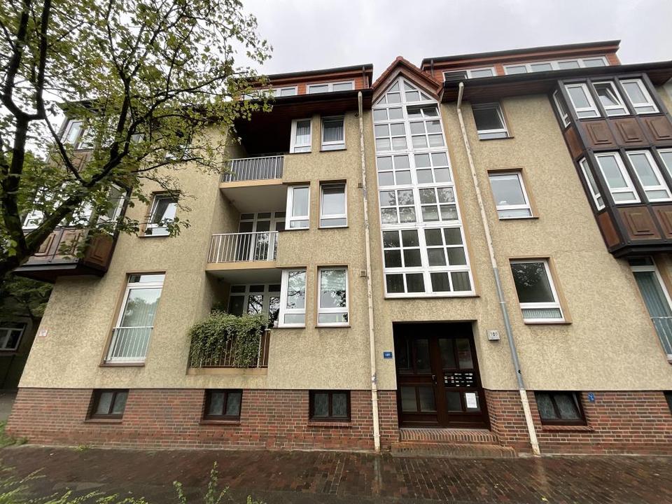 Thumbnail-Geräumige Balkonwohnung in Heppens zu vermieten!