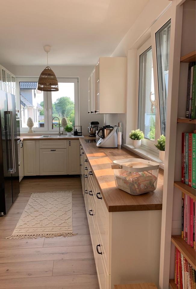 Thumbnail-Moderne 3- Zimmerwohnung mit Balkon in Lage