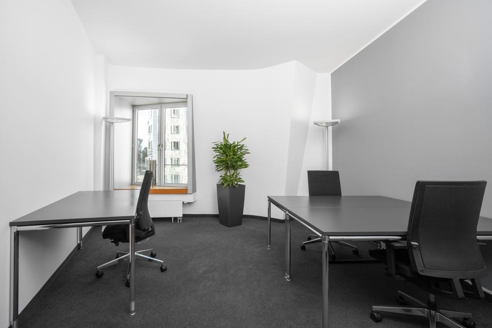 Thumbnail-Privater Büroraum für 1 Person in Regus Neuer Zollhof