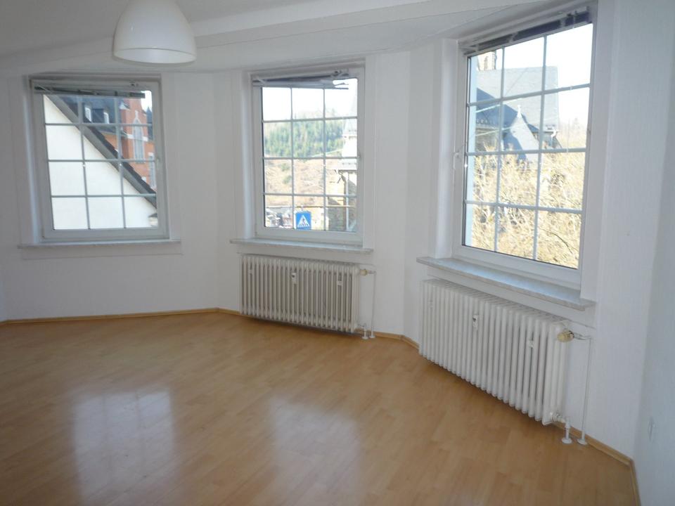 Thumbnail-Helle, gut geschnittene Wohnung in zentraler Lage von KirchenSie