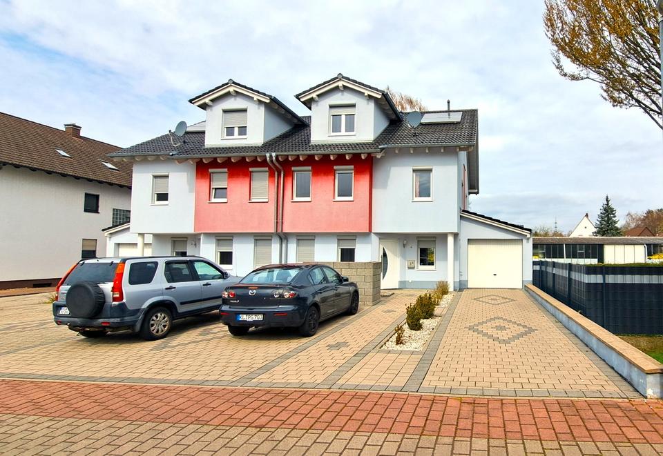 Thumbnail-KL-Einsiedlerhof: Großzügige DHH, 6 Zimmer, Solar, XL-Garage
