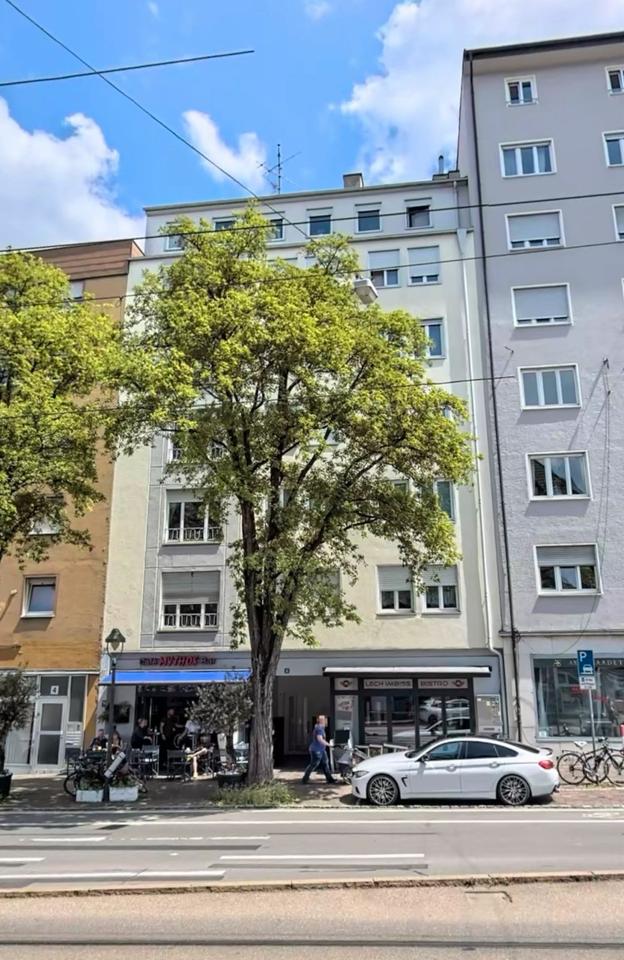 Thumbnail-Drei Zimmerwohnung direkt am Lech in Augsburg Lechhausen
