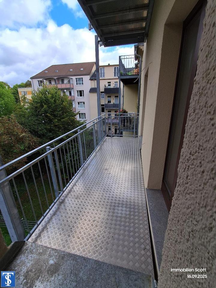 Thumbnail-Erstbezug nach Sanierung: Modernes Wohnen in Plauen