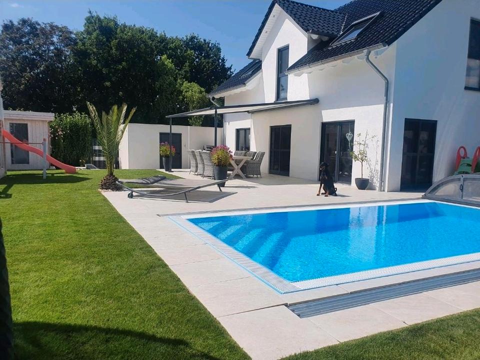 Thumbnail-Einfamilienhaus mit überdachtem Salzwasserpool in Rheinberg Wesel