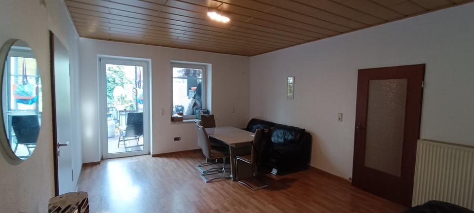 Thumbnail-Renovierte 5-Zimmerwohnung mit Balkon & Garten im Bürener Zentrum