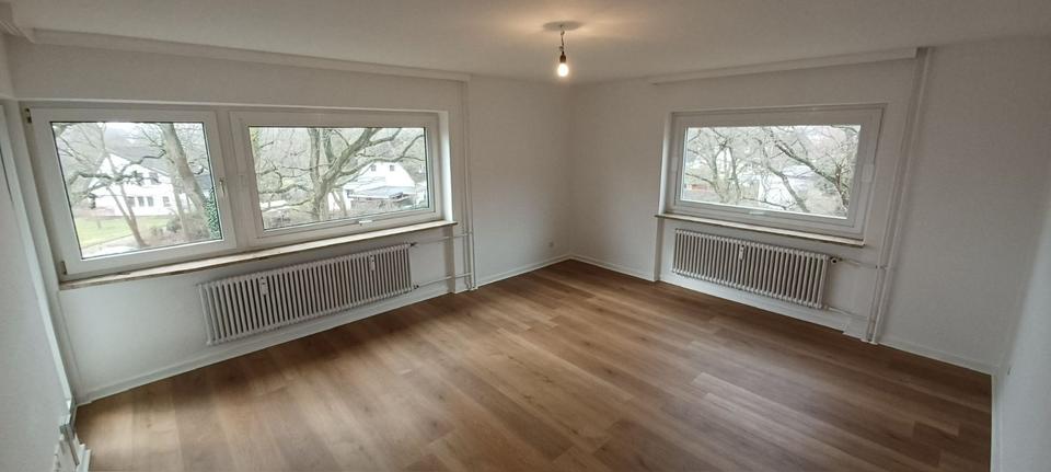 Thumbnail-Renovierte 3-Zimmer Wohnung in Heide