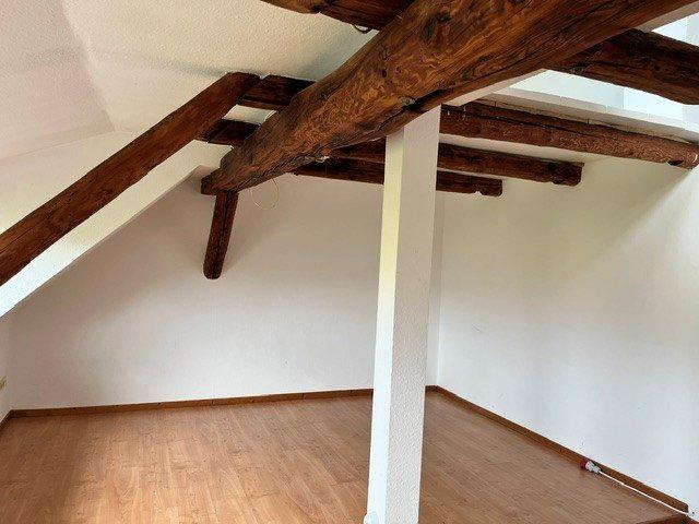 Thumbnail-135 qm große 4 ZKB Wohnung mir Einbauküche in Lohfelden ( LOF-AHo3-DG )