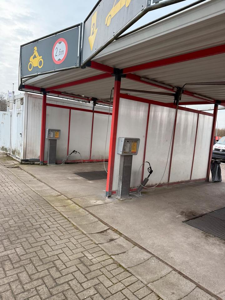 Thumbnail-Selbstwaschanlage zum Demontieren