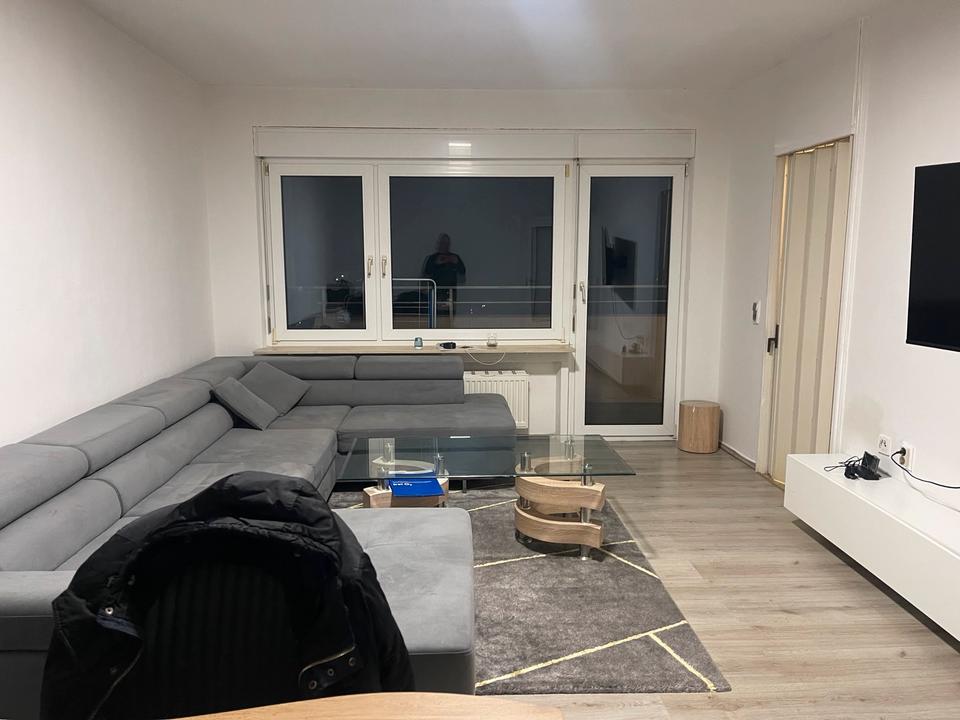 Thumbnail-Gemütliche 2-Zi.-Wohnung mit großem Balkon in zentraler Lage“