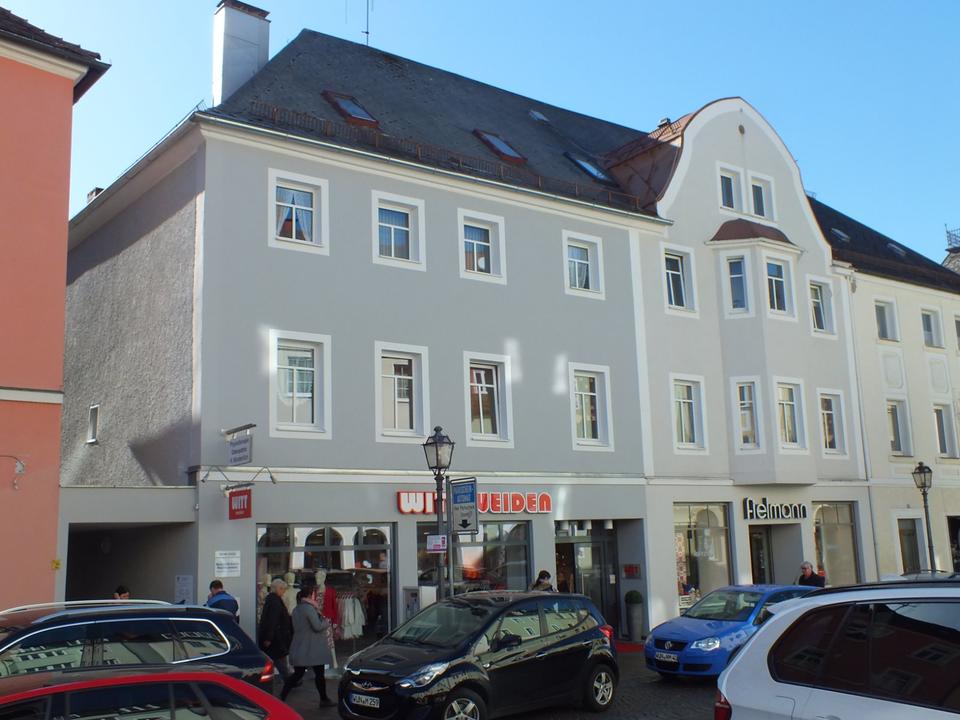 Thumbnail-Renovierte Altbauwohnung in der Innenstadt zur Miete