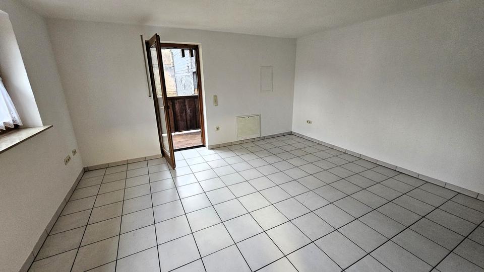 Thumbnail-Lennestadt-Theten 1-Zimmer-Appartement zu vermieten