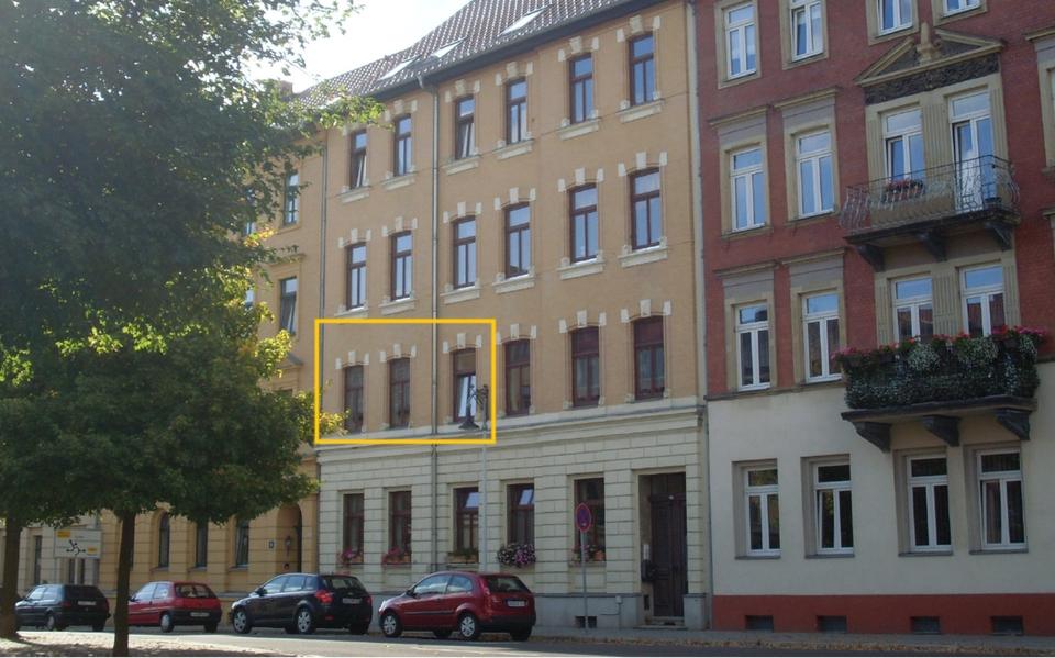 Thumbnail-Großzügige Zweiraumwohnung, zentrumsnah in Altenburg mit Balkon