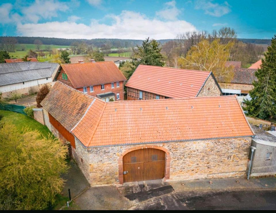 Thumbnail-Vierseitenhof, Bauernhof,Bauernhaus, Tierhaltung, Pferdehaltung