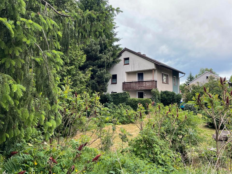 Thumbnail-Einfamilienhaus in Ortsteil von Selb