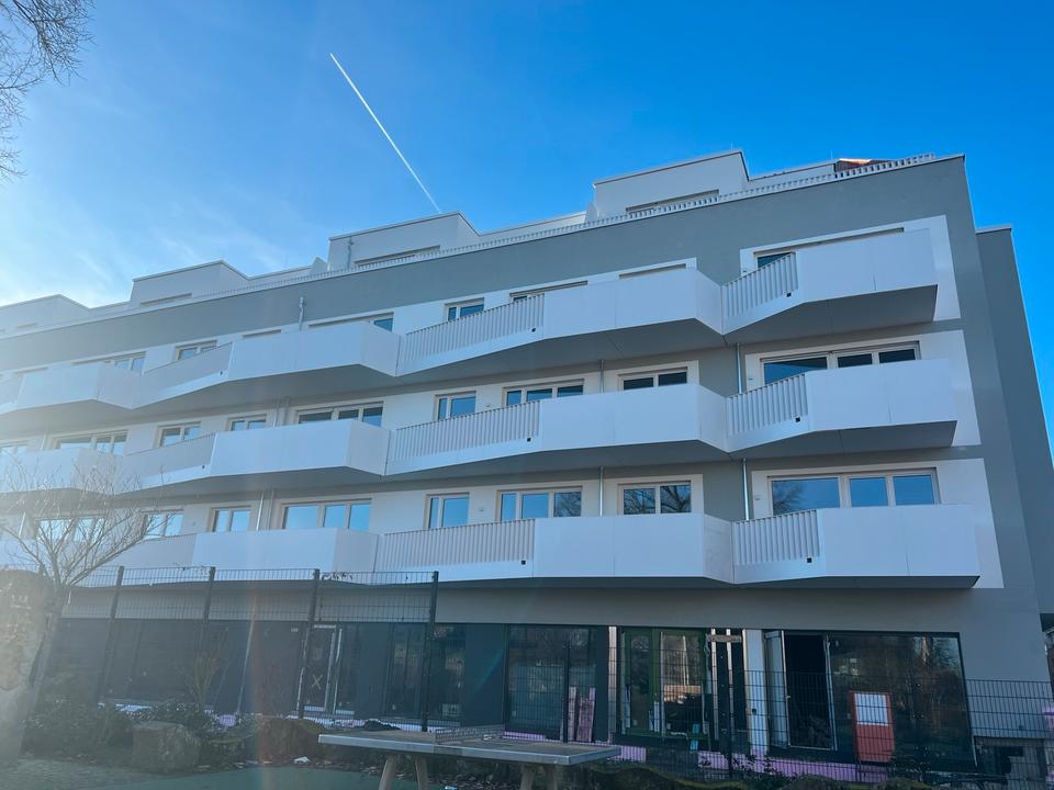 Thumbnail-Helle 3-Zimmer Wohnung - ERSTBEZUG