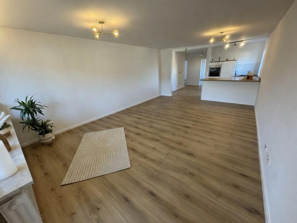 Thumbnail-Erstbezug nach Sanierung – 3-Zimmer-Wohnung mit Neubaucharakter