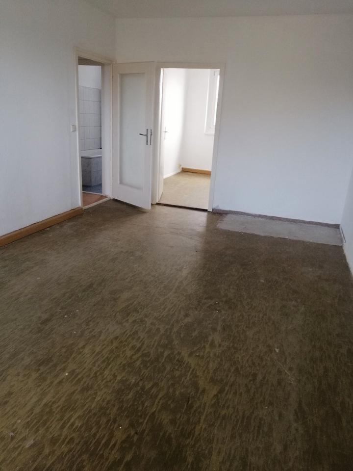Thumbnail-helle 2- Raum Wohnung mit Balkon