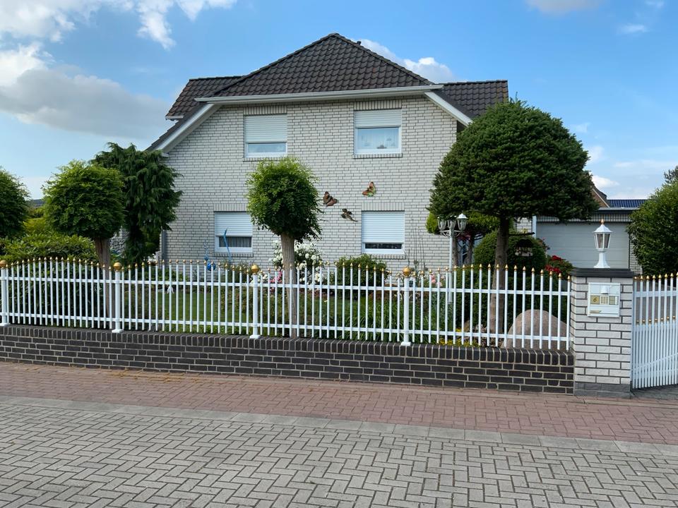 Thumbnail-Exklusives Einfamilienhaus in bester zentraler Lage