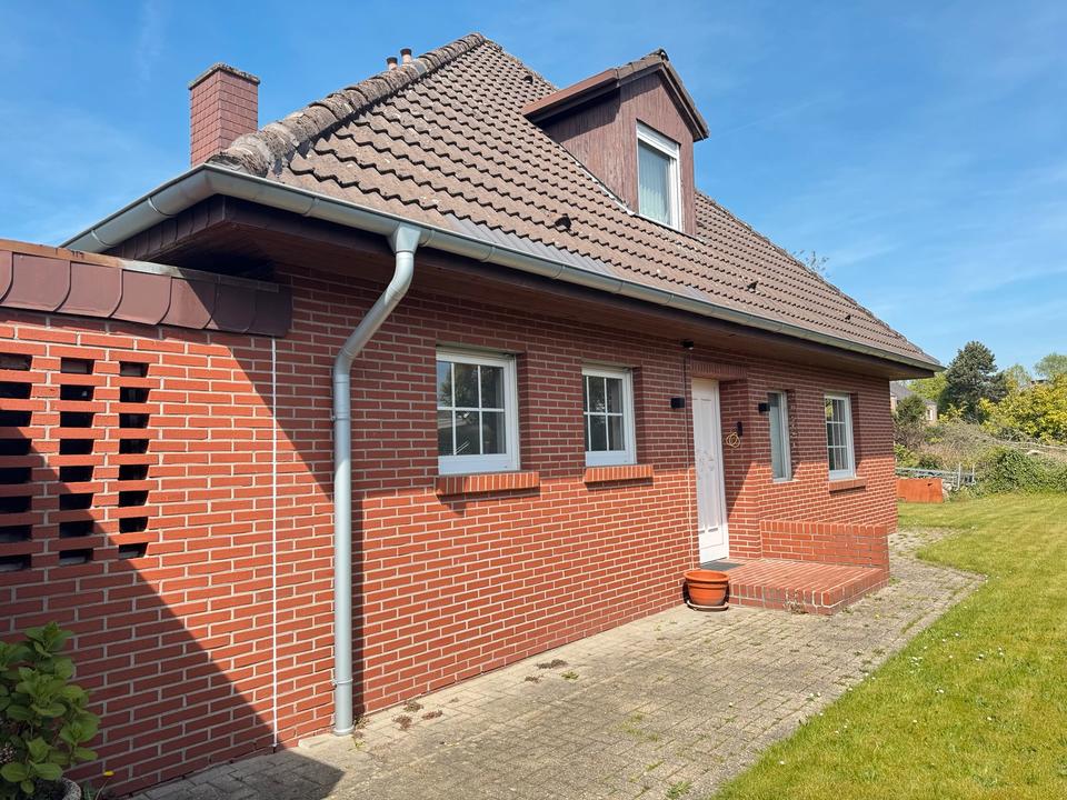 Thumbnail-Provisionsfrei! Modernisiertes Ein-Zweifamilienhaus