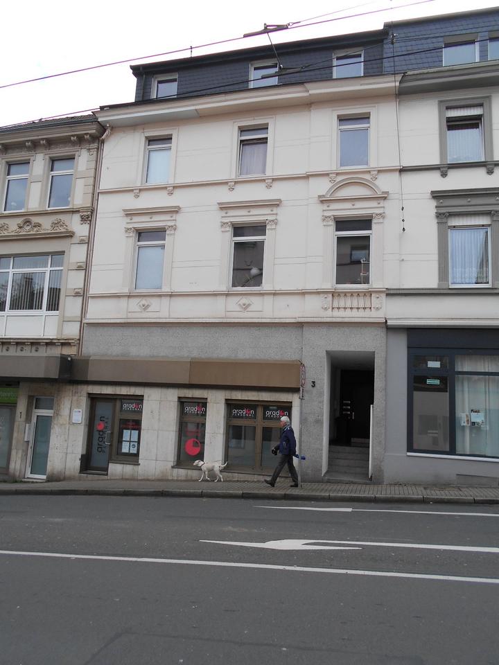 Thumbnail-Wohn und Geschäftshaus in Vohwinkel zu Verkaufen von Privat