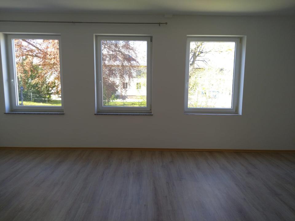 Thumbnail-Vermiete Wohnung in Zeulenroda