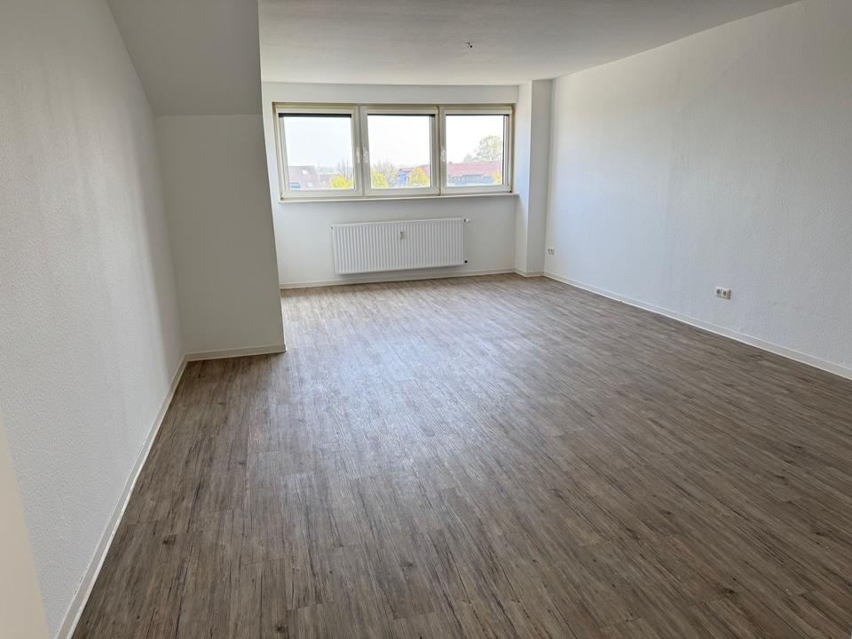 Thumbnail-2,5 Zimmerwohnung unmittelbar am Katernberger Markt - vollständig renoviert und bezugesfertig!