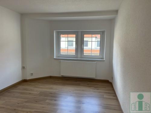 Thumbnail-Schöne 2-Raum-Wohnung im 3. OG = Dachgeschoss in ruhiger Wohnlage von Bautzen zu vermieten!