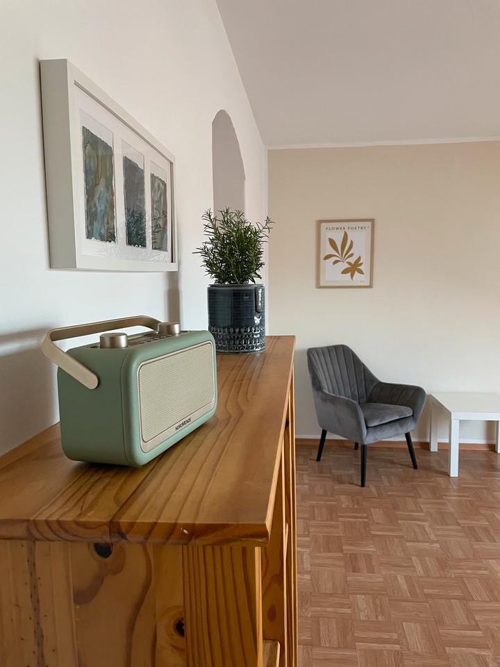 Thumbnail-Zwei-Zimmer-DG für 1 Person möbliert in Würding