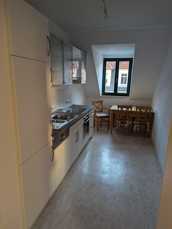 Thumbnail-Ab 01.06. 2-Raum-Wohnung inkl Einbauküche (teilmöbl.) Balkon