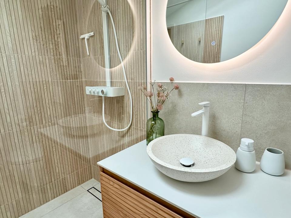 Thumbnail-ATTRAKTIVE & LICHTDURCHFLUTETE 2-ZIMMER-WOHNUNG *BEGEHRTE LAGE*