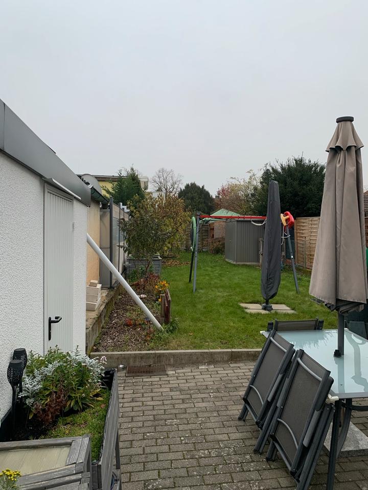 Thumbnail-Sanierte Doppelhaushälfte mit Garage und schönem Garten