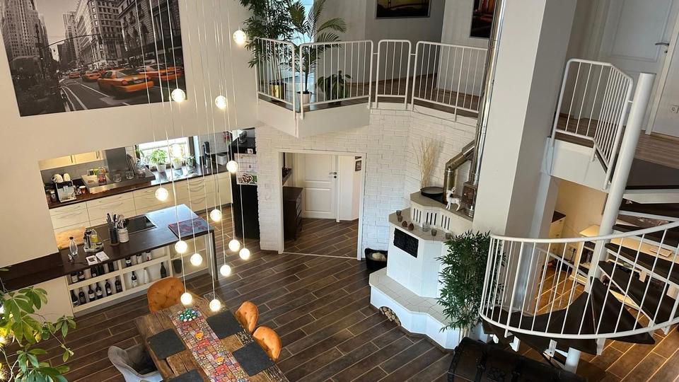 Thumbnail-Ein ganz besonderes Haus im Taunus (Steinfischbach)