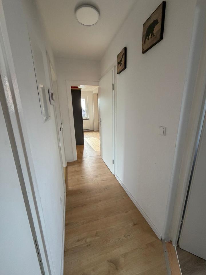 Thumbnail-Hohenhameln Ortskern 2 Zimmer Dachgeschosswohnung