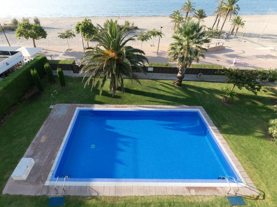 Thumbnail-Roses Costa Brava Ferienwohnung mit Pool direkt am Meer mieten