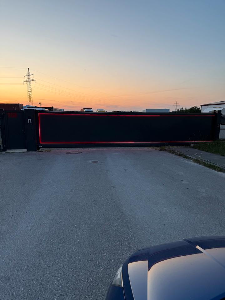 Thumbnail-Freifläche, Parkplatz, Stellplatz, Lagerfläche, Lagerplatz