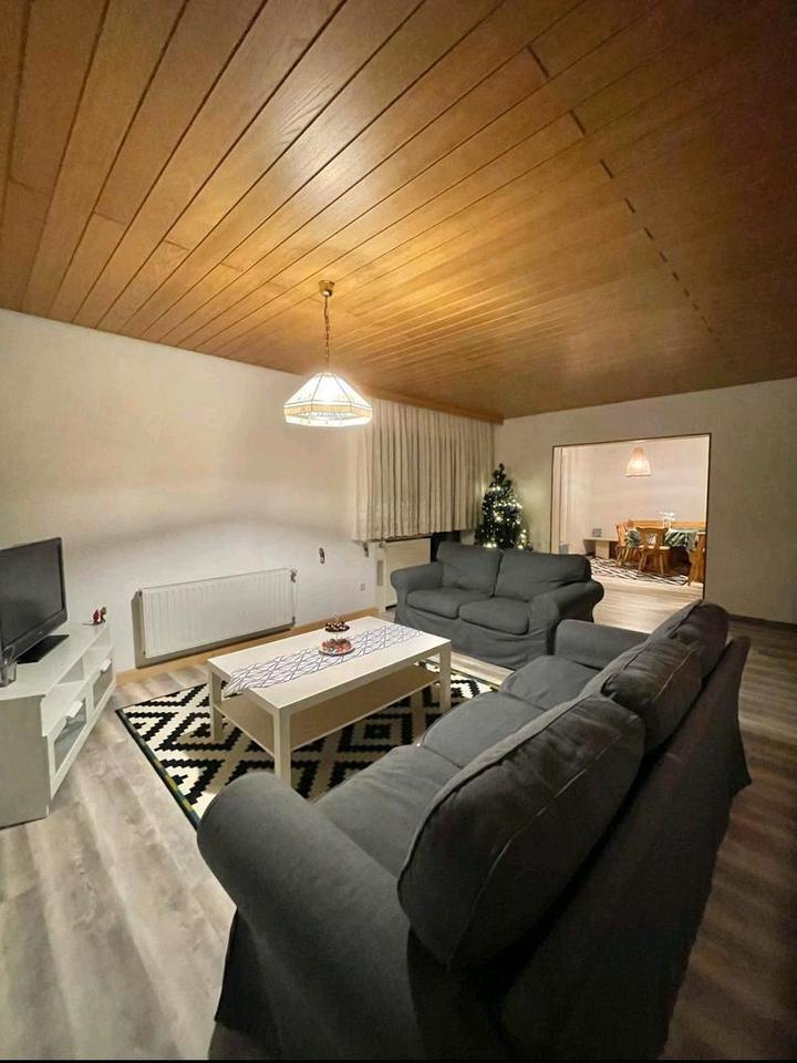 Thumbnail-Studenten aufgepast: 4 12 Zimmer Wohnung mit großem Balkon