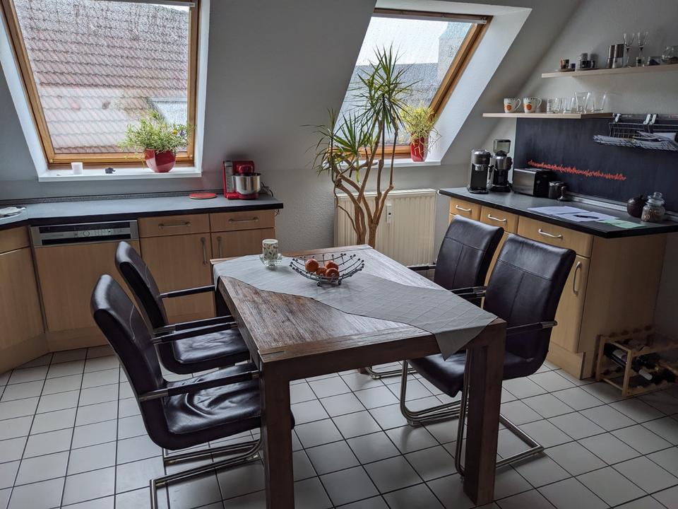 Thumbnail-4,5-Zimmer-Dachgeschosswohnung in zentraler Innenstadtlage von Do