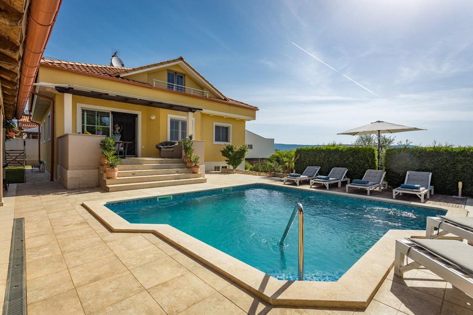 Thumbnail-Ferienhaus in Meernähe Istrien für 10 Personen 23.08.-01.09.26