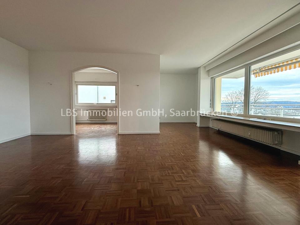 Thumbnail-Stilvolle 4 ZKB Mietwohnung mit 2 Balkonen und Einbauküche in Bestlage von Saarbrücken