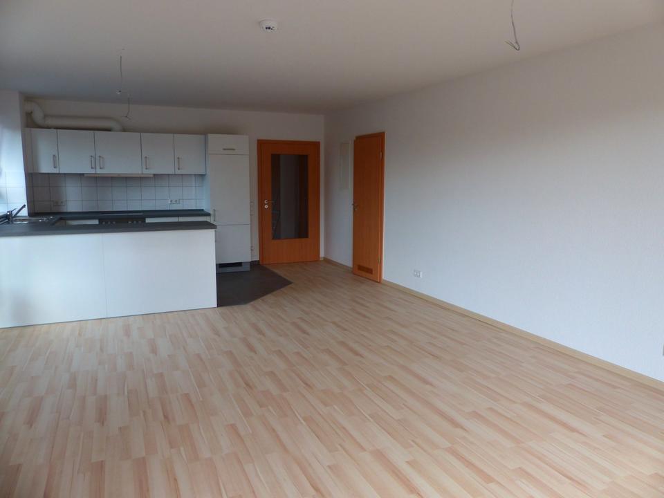 Thumbnail-Gepflegte 3 Zimmerwohnung inkl. Tiefgaragenstellplatz