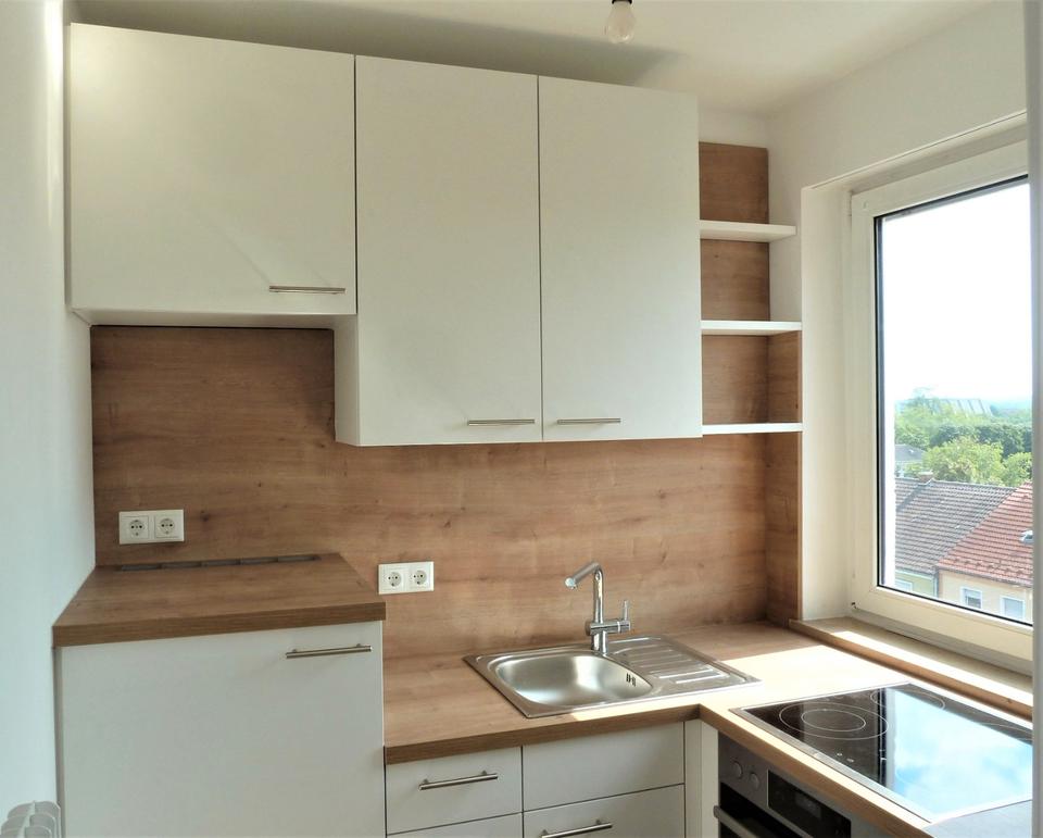 Thumbnail-Helle ruhige 2-Zi-Wohnung, Südwestbalkon, für 1 Person zum 01.08.