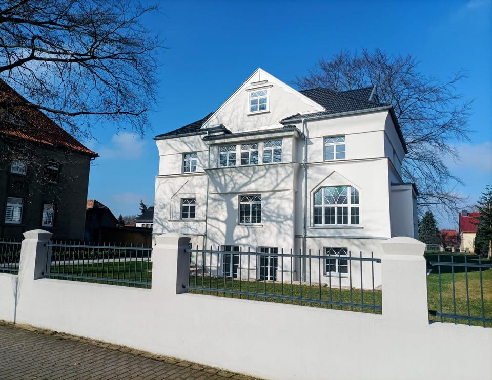 Thumbnail-120m² Mietwohnung, barrierearm, in liebevoll sanierter Stadtvilla