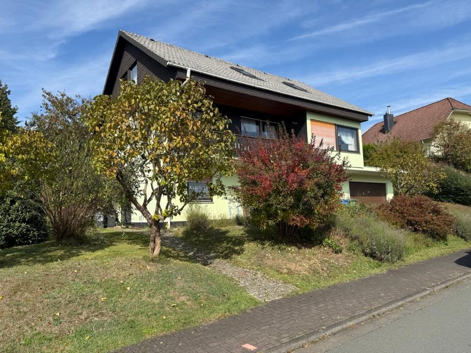 Thumbnail-Wohnhaus mit Einliegerwohnung in toller Wohnlage in Bad Endbach