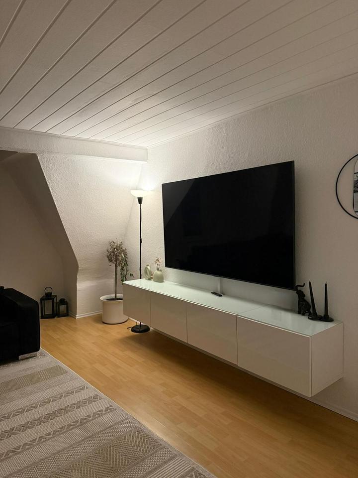 Thumbnail-Charmante Dachgeschosswohnung in Solingen AufderhöheOhligs